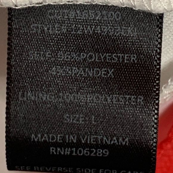 Trixxi Floral Romper - Picture 5 of 7